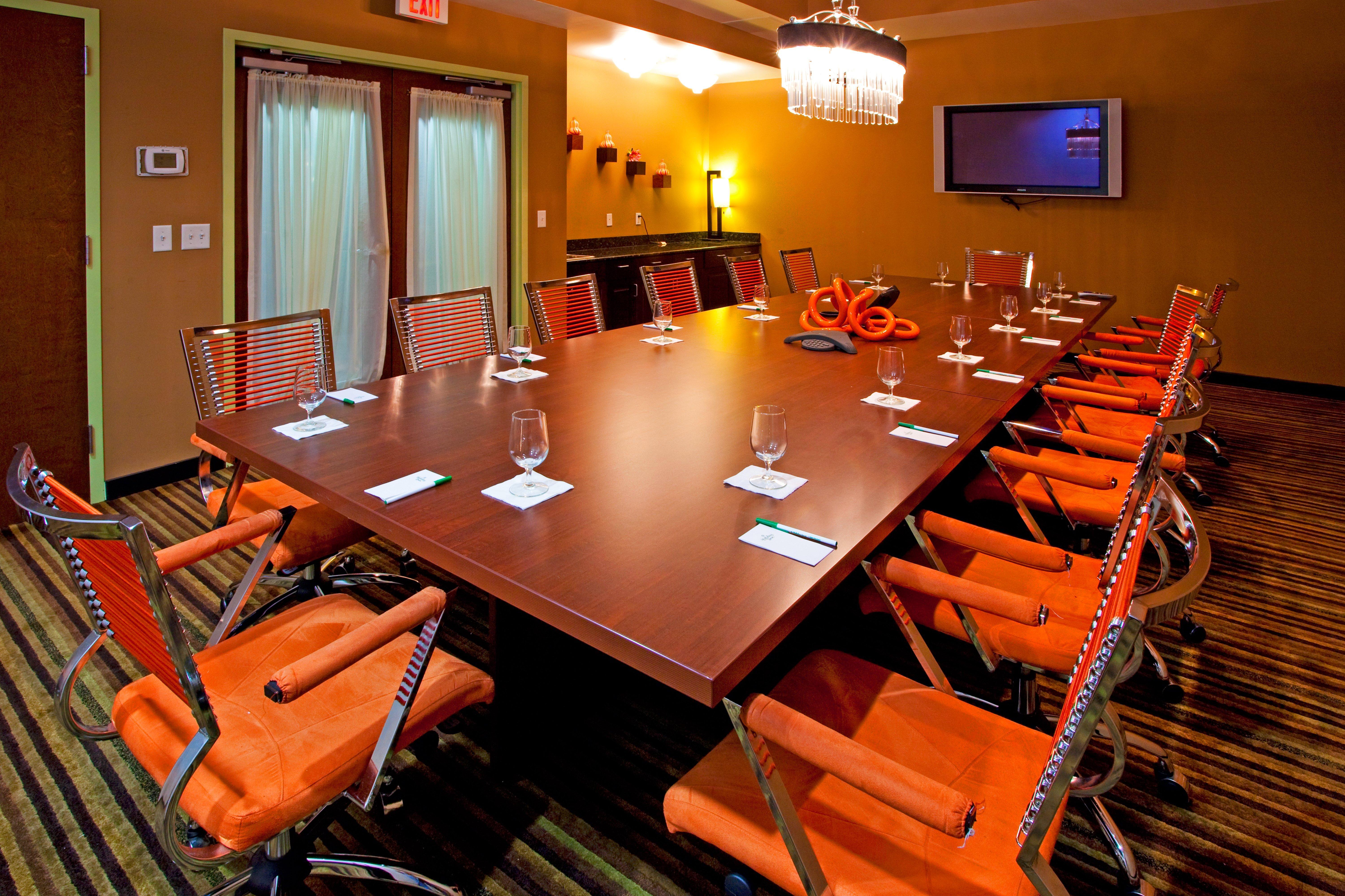 Holiday Inn Hotel & Suites Ocala Conference Center By Ihg Exterior photo